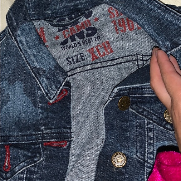 2 vests - Picture 7 of 7